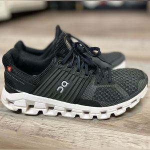 ON Cloud Cloudswift Women’s Shoes - Black.